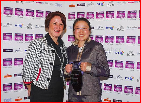 Dorothy Sheehan, General Manager of BT Business with NatWest Everywoman Awards winner Ling Valentine of LINGsCARS